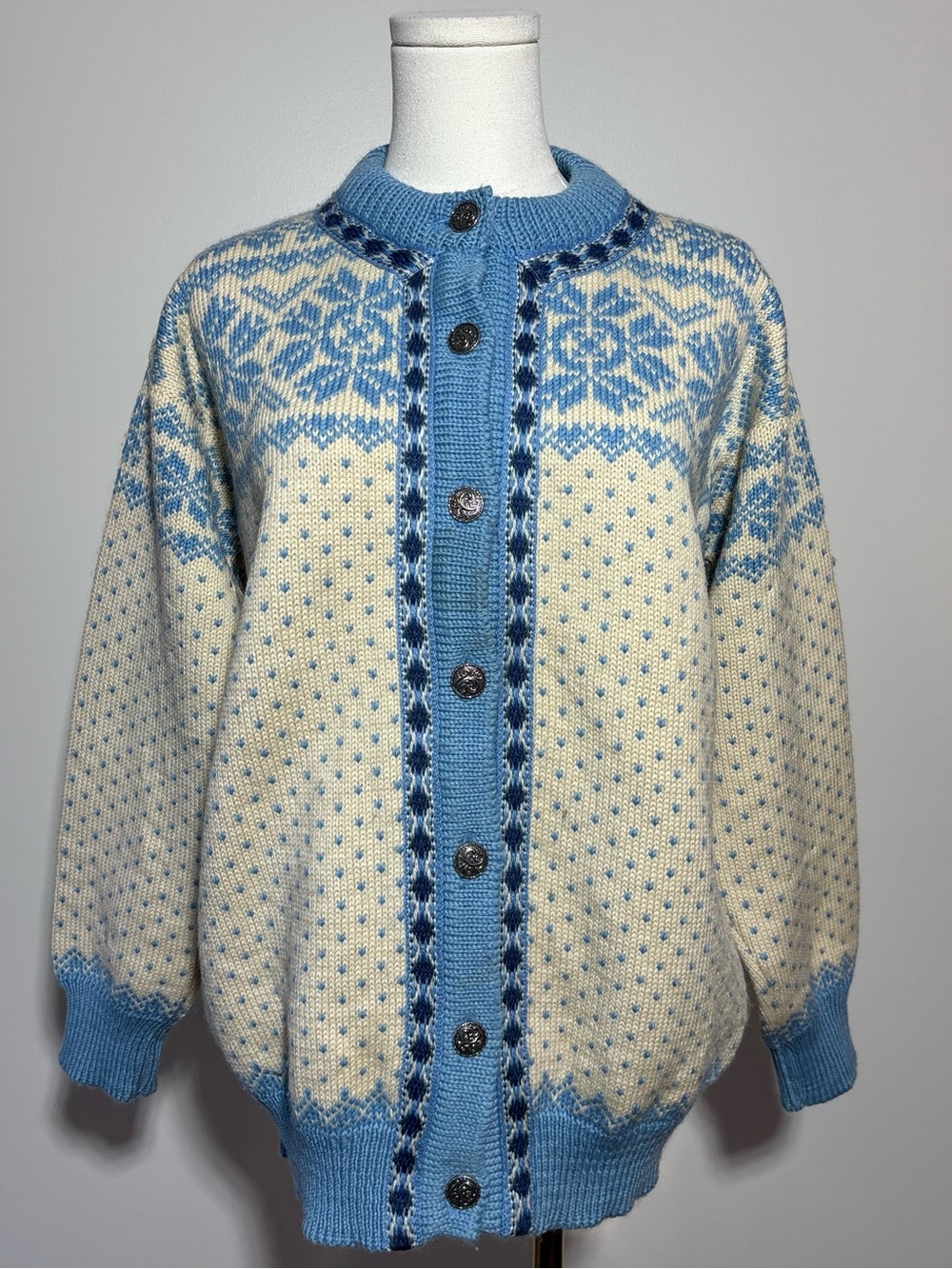 Vintage 60s Dale of Norway Cardigan Sweater